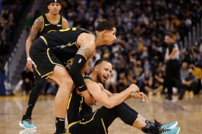 南宫体育-库里新星比分优势明显表现惊艳，拜仁未来可期！的简单介绍