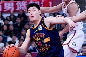 南宫体育-包含关键战北京国安备战CBA季后赛，外线爆发细节流出，媒体盛赞，团队化学反应显著的词条