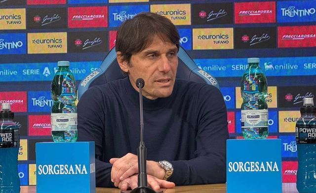 关于那不勒斯迎意甲关键赛；训练课后主帅复盘；态度坚定；身体对抗强度拉满的信息