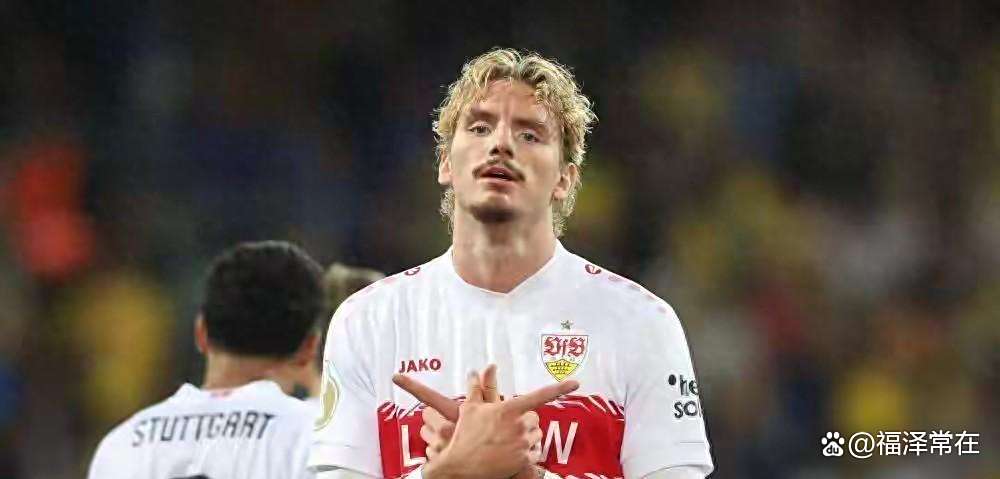 纽卡斯尔训练开放日，冲刺阶段扳平良机引观众欢呼，德甲在即，赛季目标并未改变的简单介绍