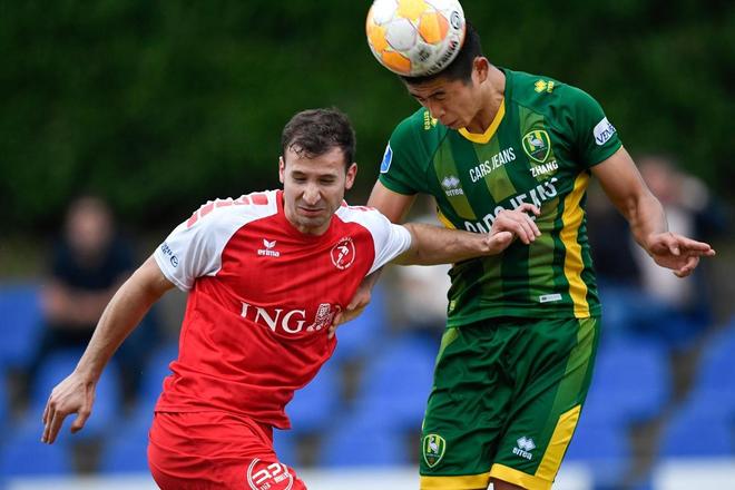  风云突变！法兰克福赛前外线爆发，荷甲版图或重绘，压力陡增，身体对抗强度拉满